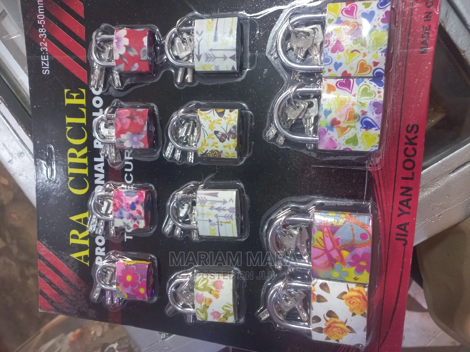 Chart Paddlocks Ara Circle