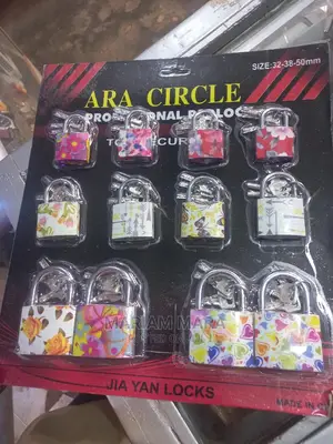 Chart Paddlocks Ara Circle
