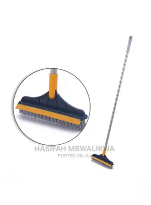 2 in 1 Floor Scrub Brush With Squeezer