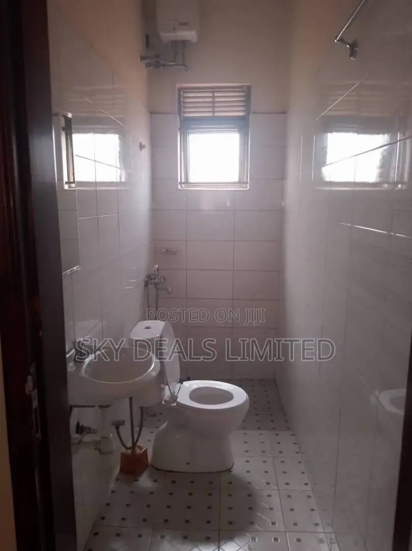 1bdrm Bungalow in Kisaasi, Nakawa for rent