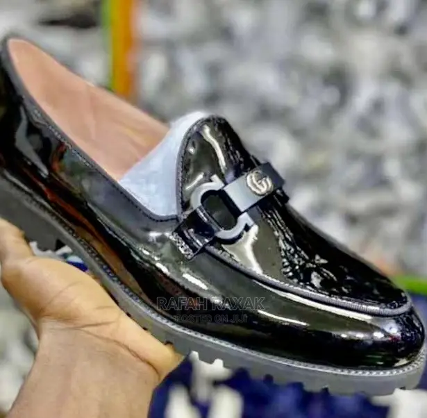 Original Gucci Shinny Shoes