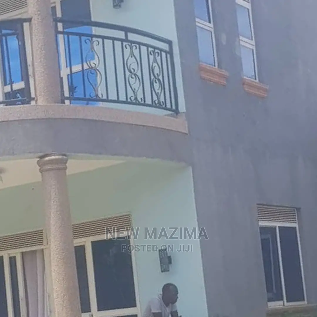 Mini Flat in Busabaala Heights, Central Division for sale