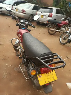 Hodaka 100 Road Toad 2017 Red