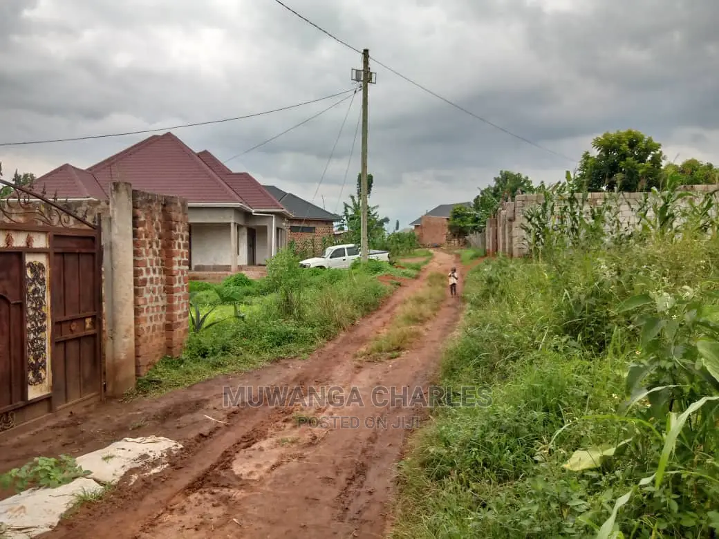 Plot in Kyanja on Sale