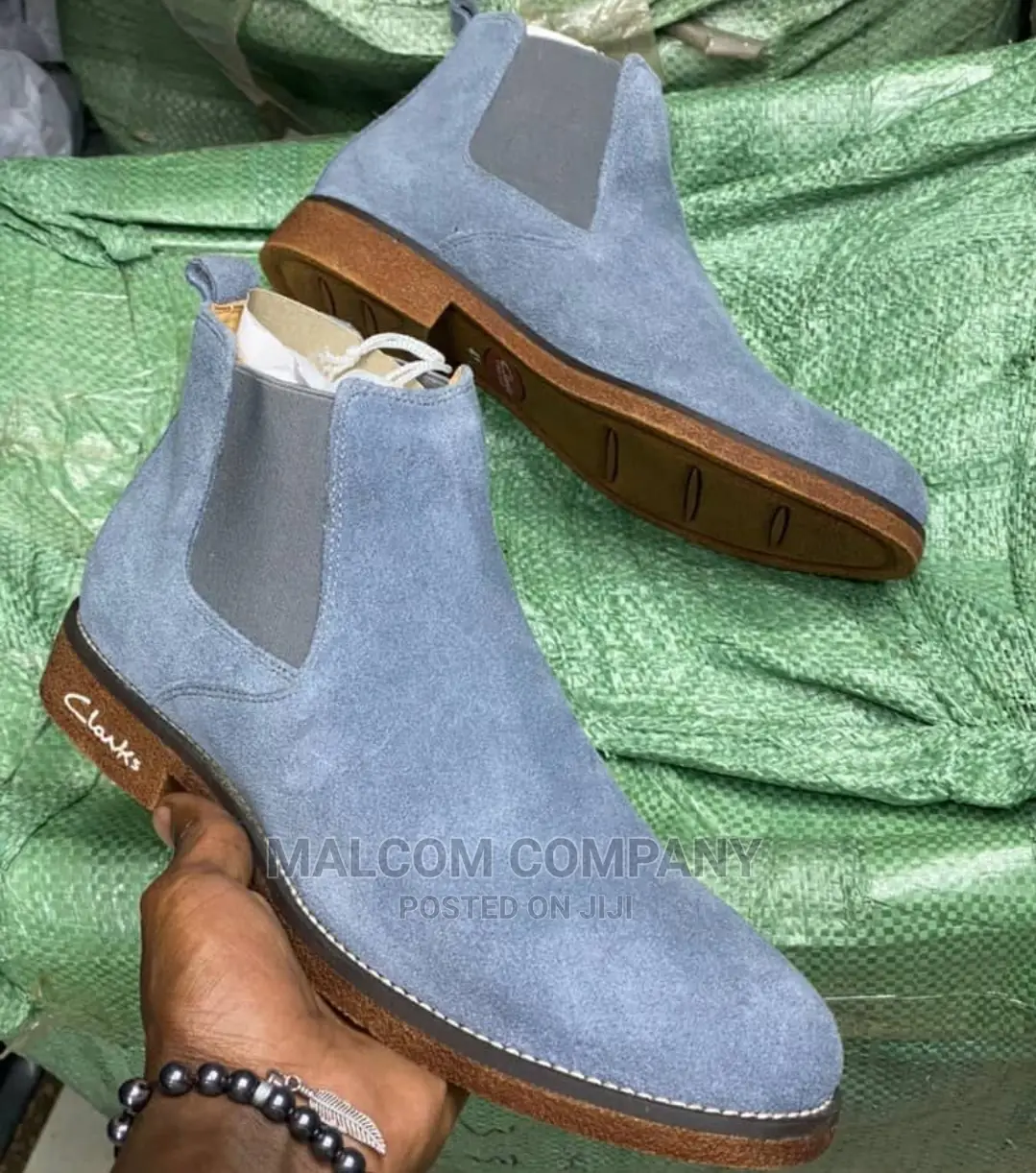 Men Shoes.