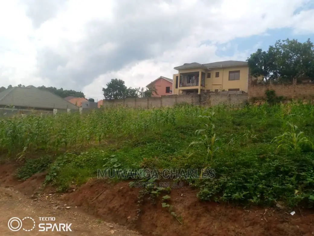 Plot in Kira Bulindo on Quick Sale