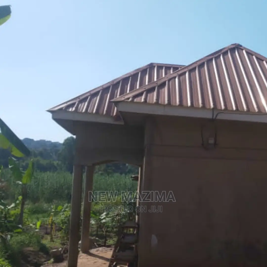2bdrm House in Kawempe Kawanda, Central Division for sale