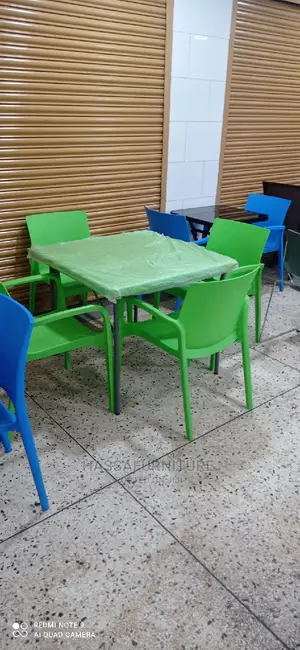 4seaters Restaurant Set