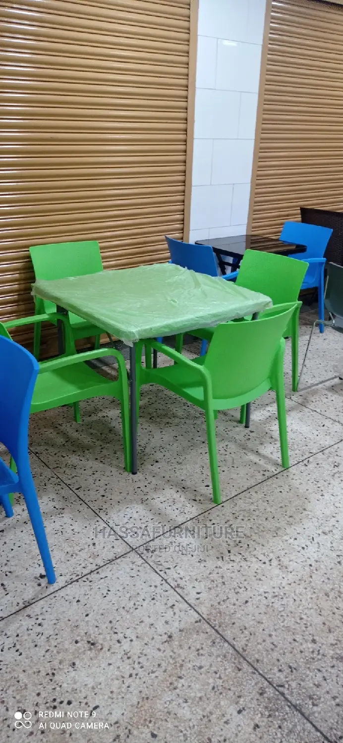 4seaters Restaurant Set