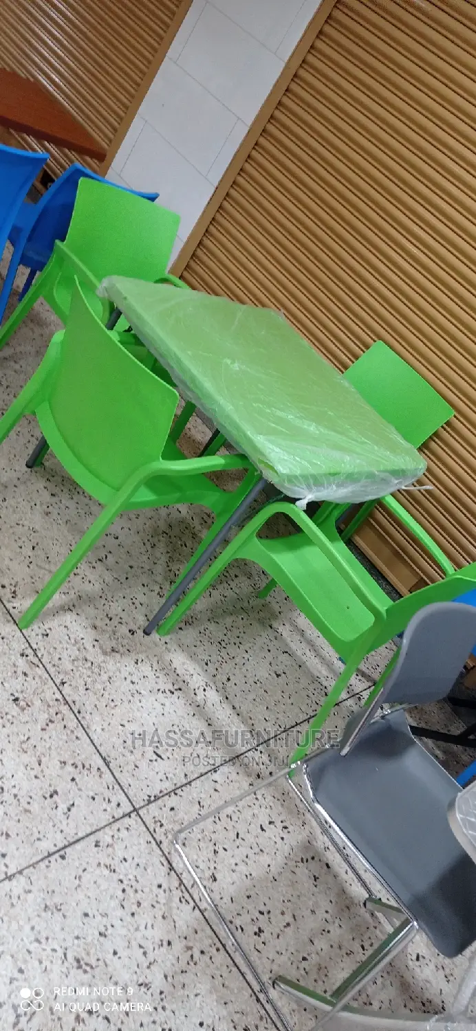 4seaters Restaurant Set