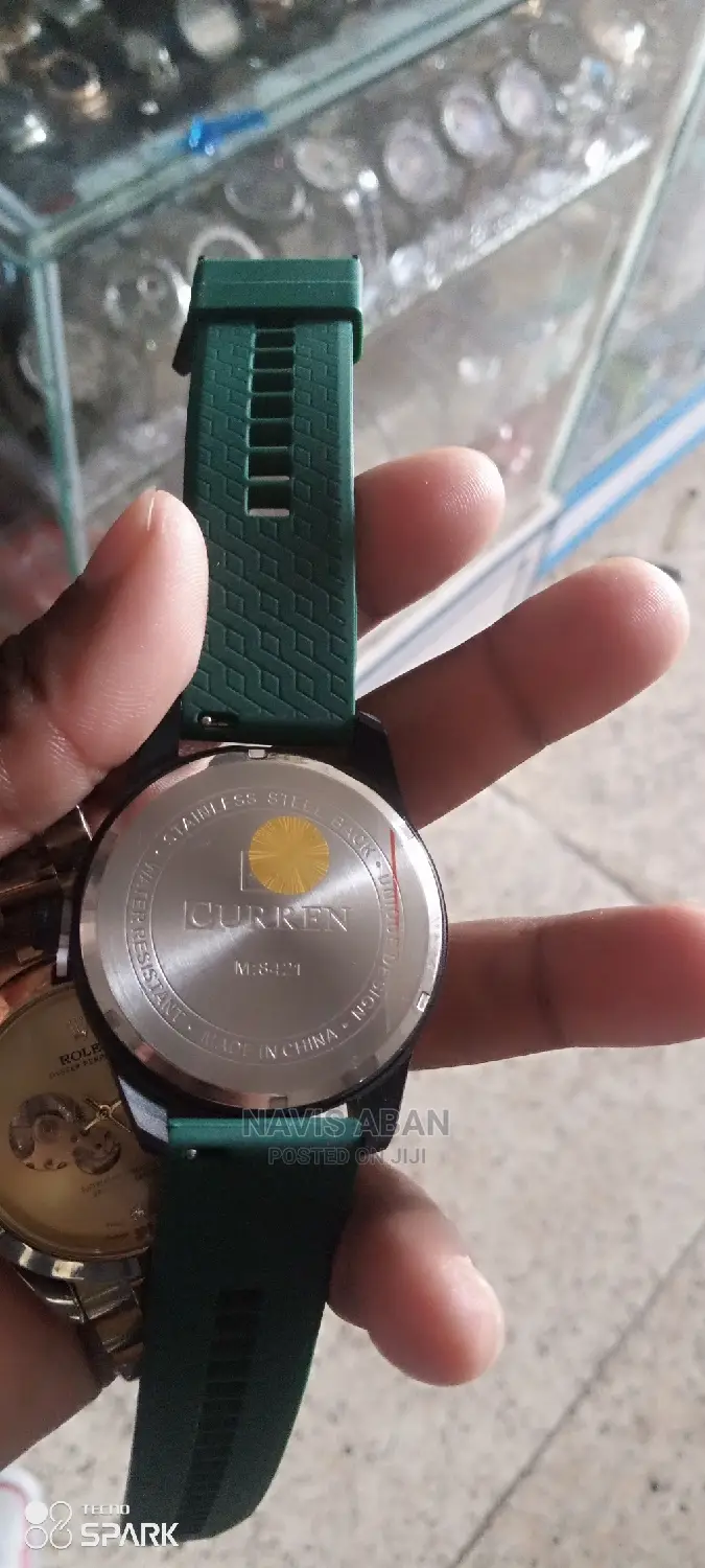 Curren Watch
