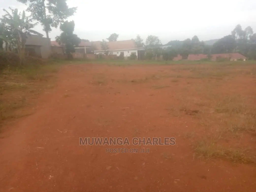 Plot's in Gayaza on Quick Sale