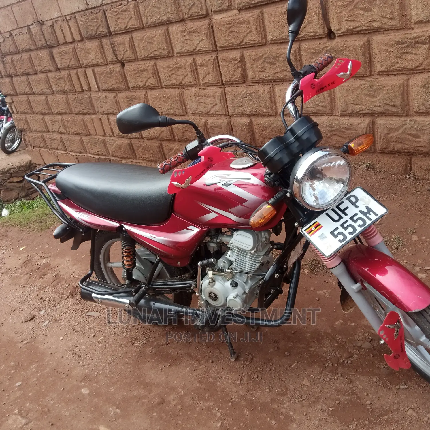 Bajaj Boxer 125 2023 Red