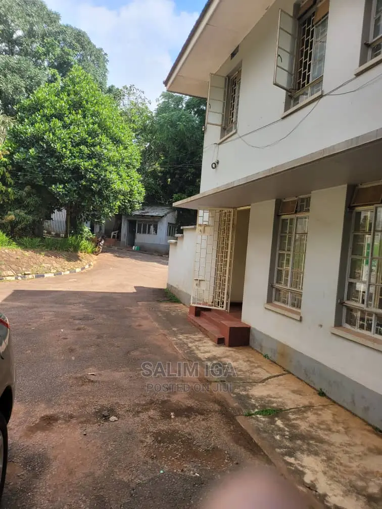 4bdrm Duplex in Kololo Property, Central Division for rent