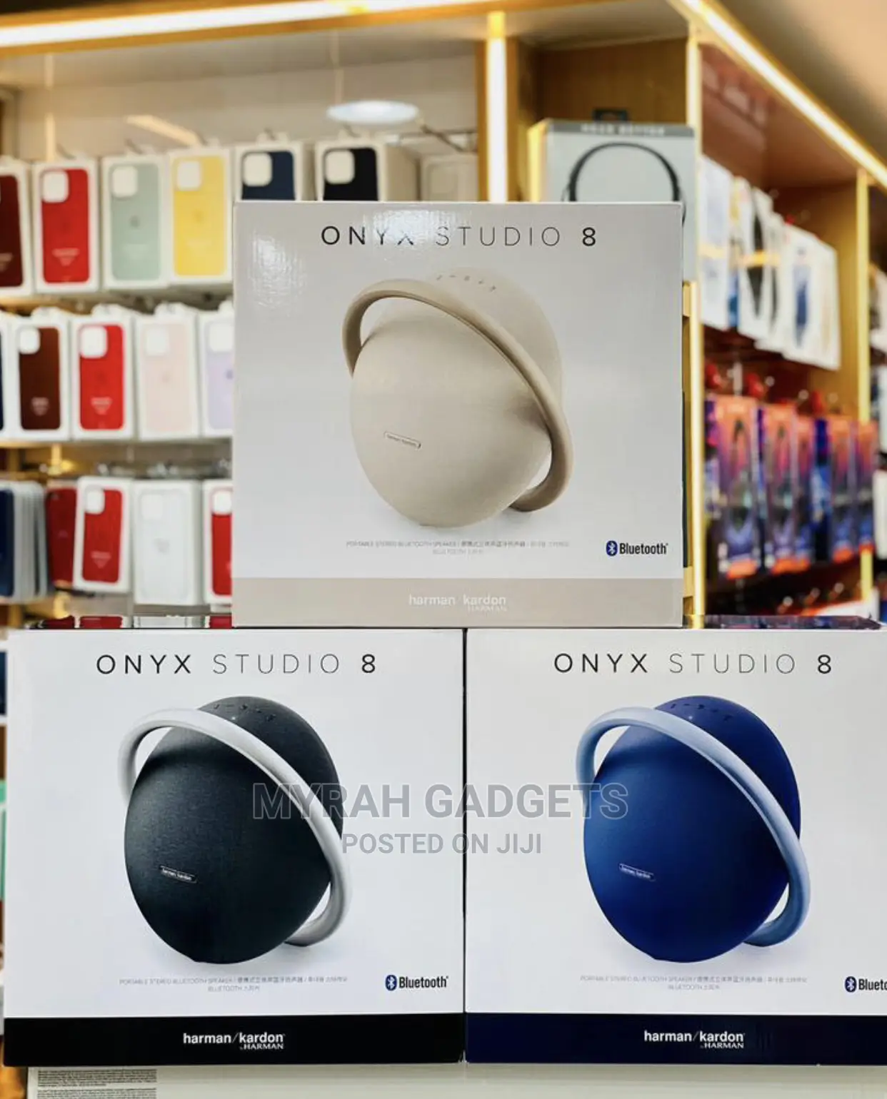 Onyx Studio 8 Harman Speakers