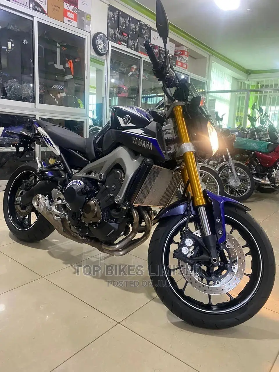 Yamaha 2021 Blue