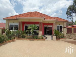 Kiraa's Exceptional Pretty House on Sell