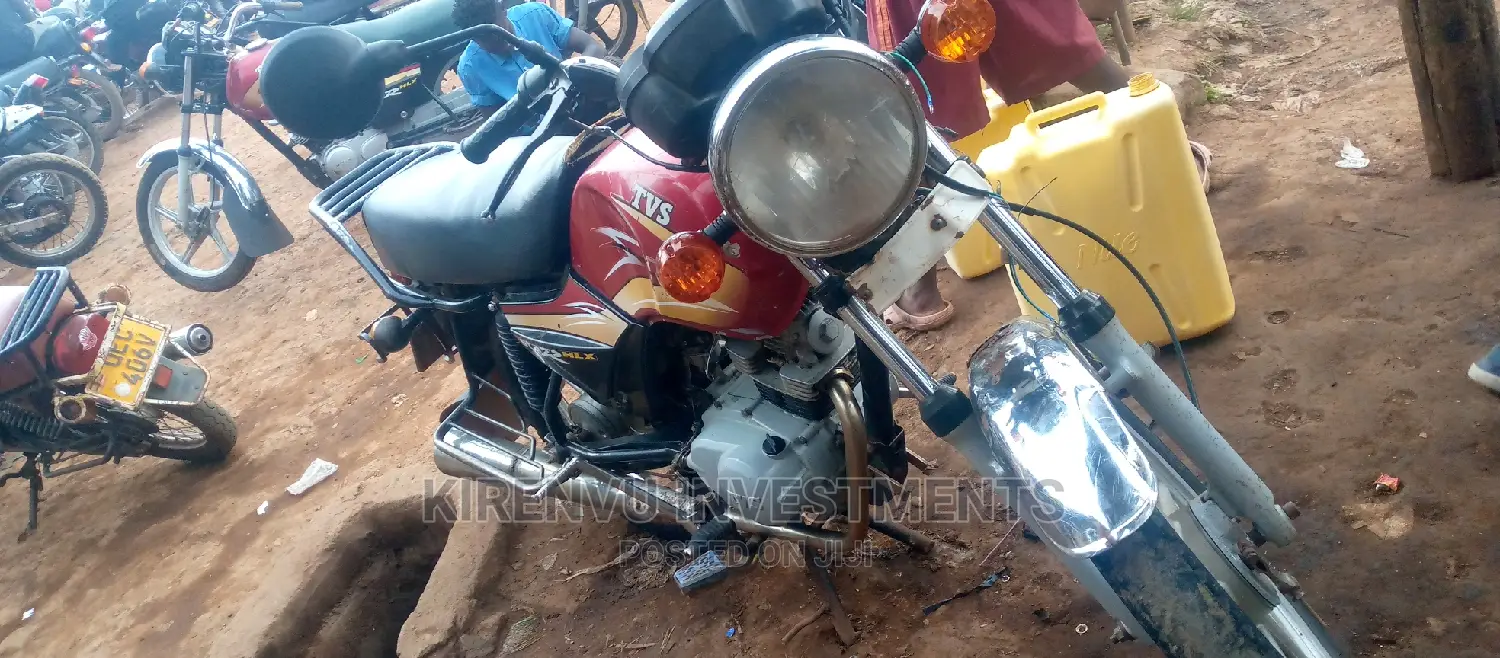 TVS Apache 180 RTR 2016 Red