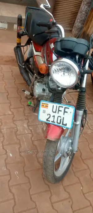 TVS HLX 125 2018 Red