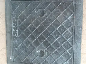 Manhole Cover( Metallic and Plastic)