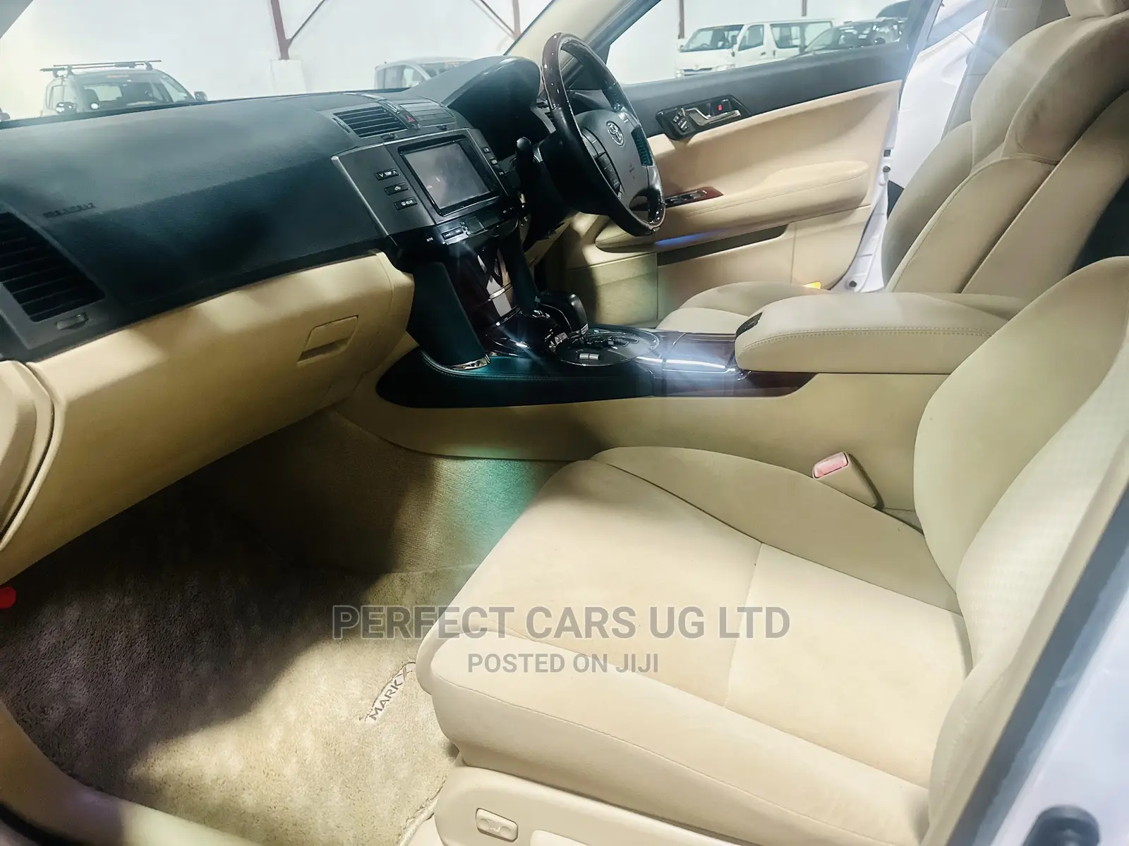 Toyota Mark X 2.5 AWD 2009 Off white