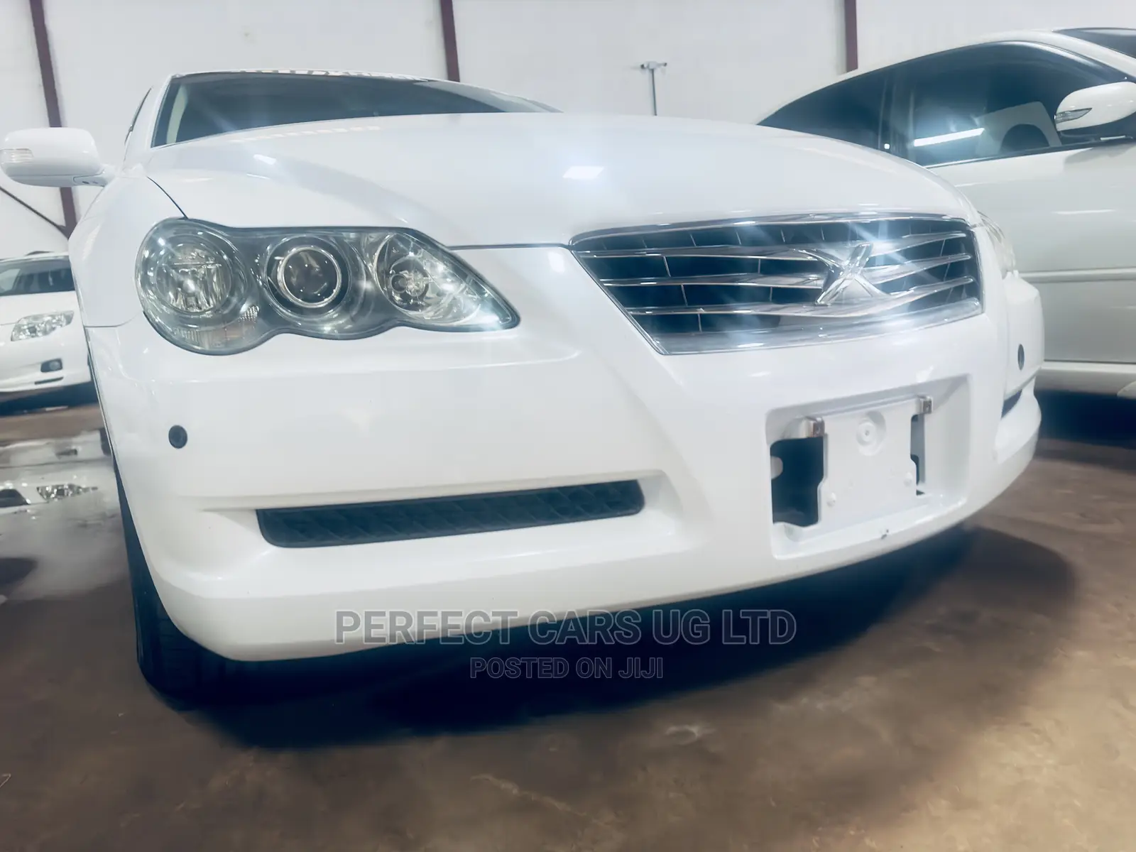 Toyota Mark X 2.5 AWD 2009 Off white