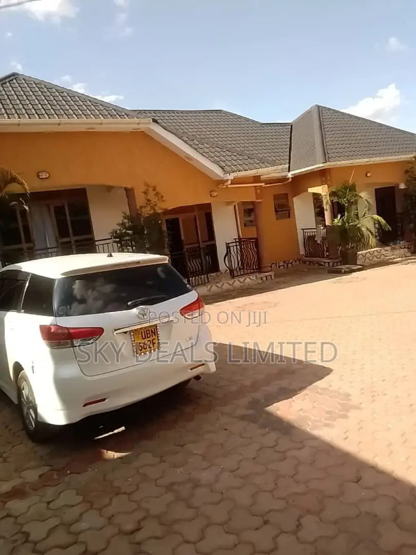 1bdrm Bungalow in Kisaasi, Nakawa for rent