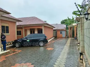 1bdrm Bungalow in Bukooto, Nakawa for rent