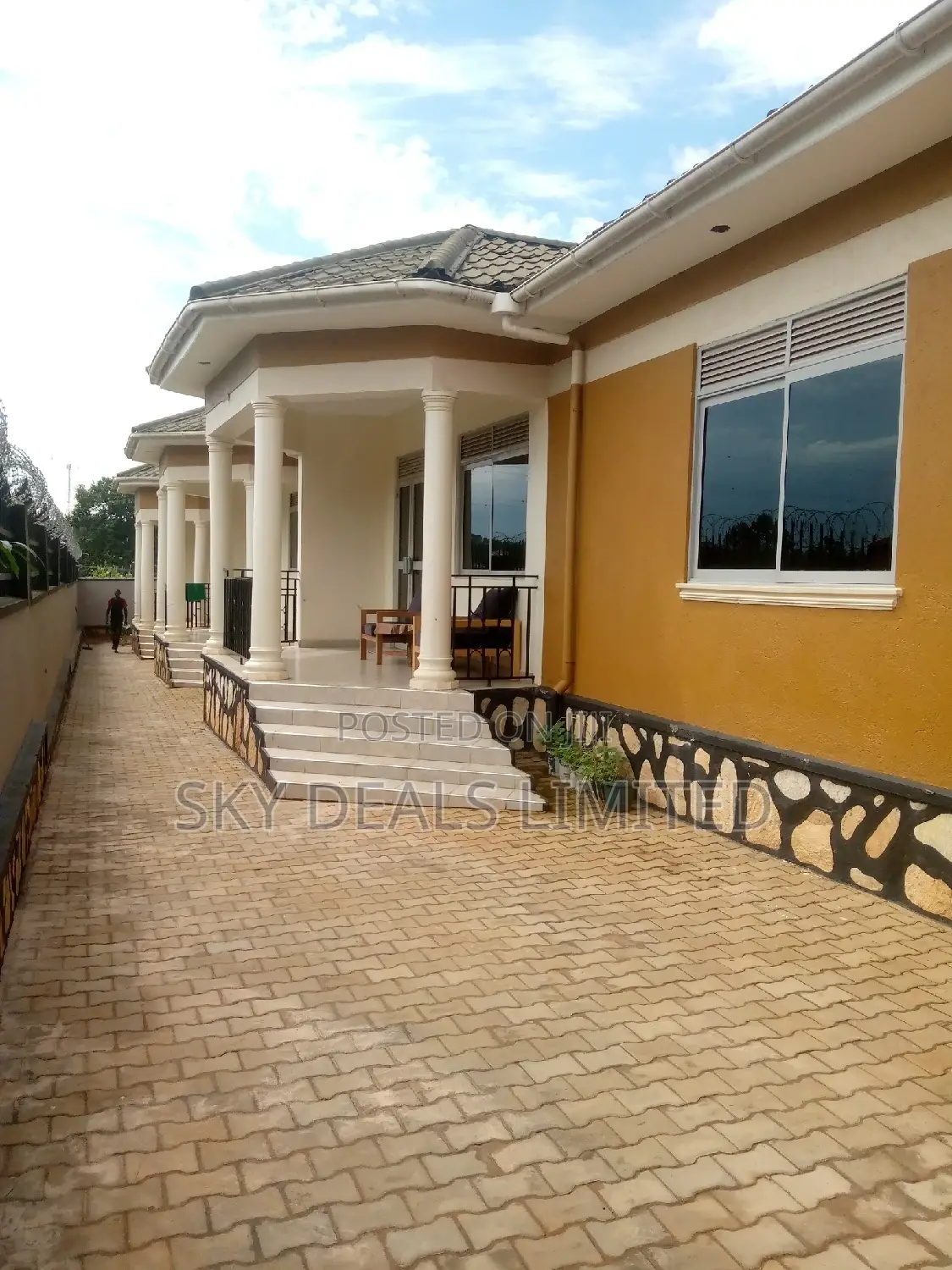 2bdrm Bungalow in Kisaasi, Nakawa for rent