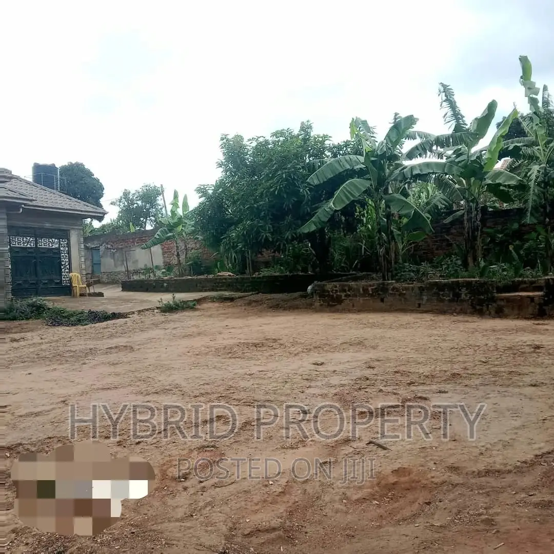 3bdrm House in Kyengera Along, Nsangi for sale in Nsangi Houses