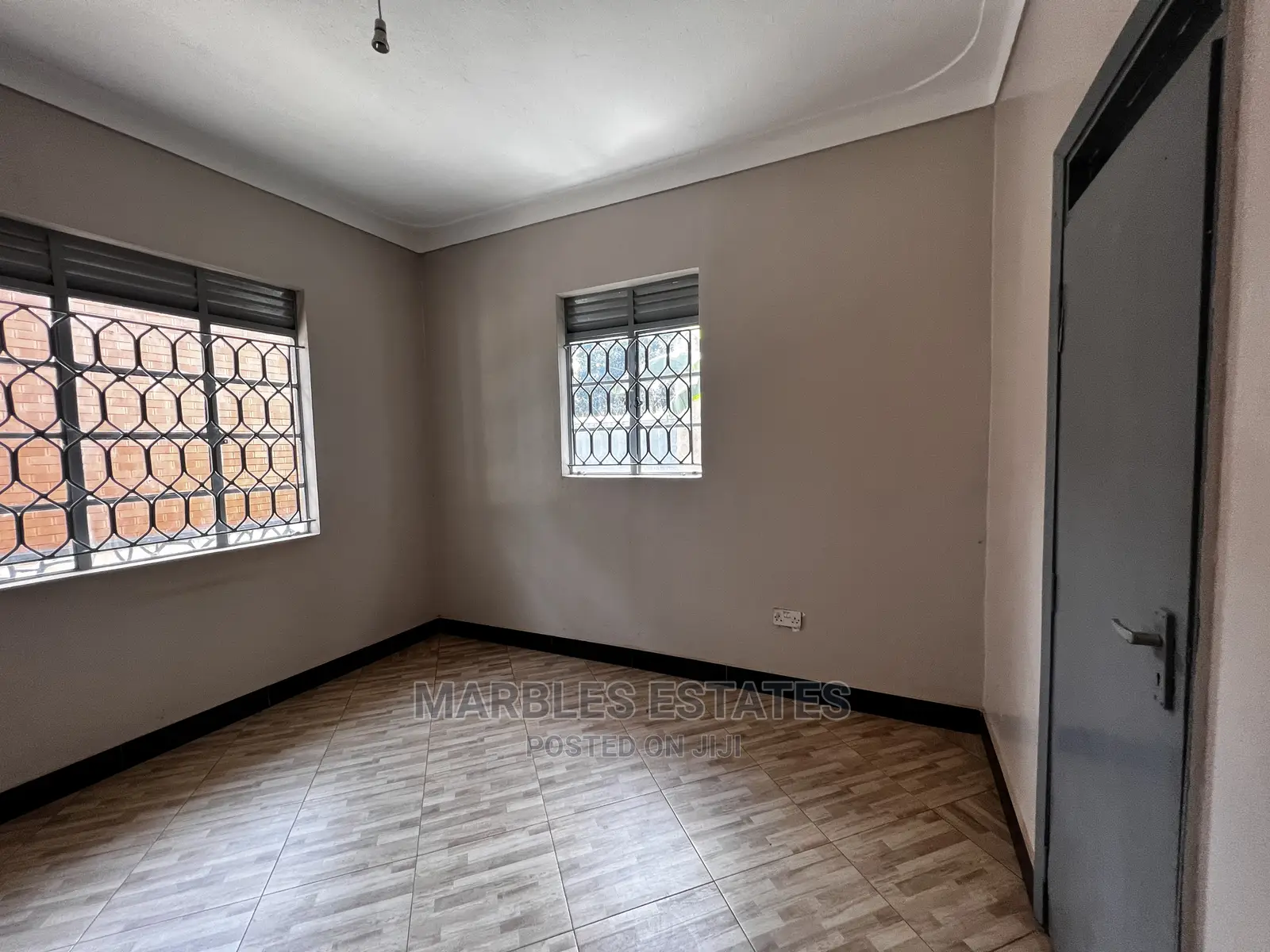 5bdrm Bungalow in Ntinda, Central Division for sale