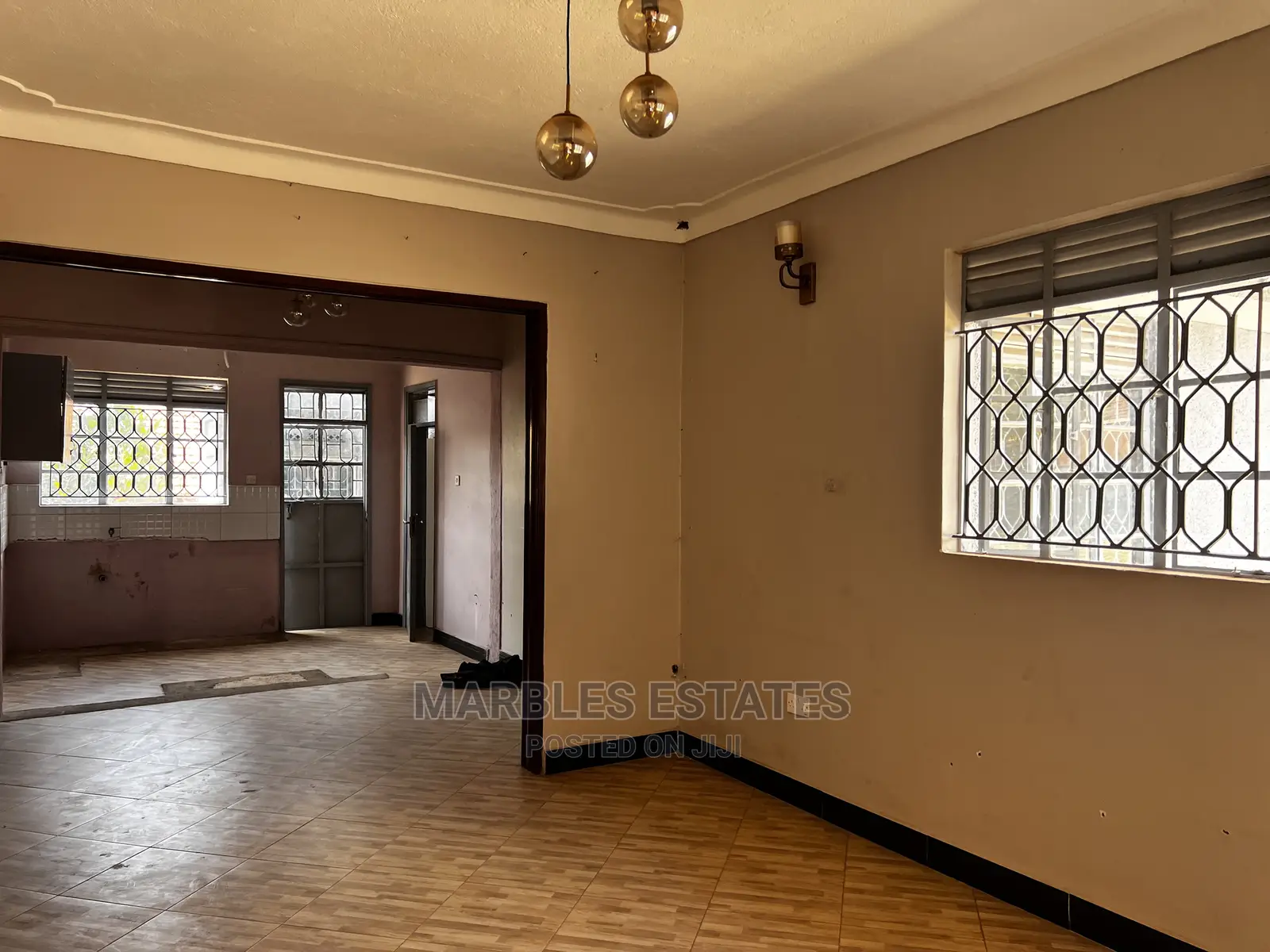 5bdrm Bungalow in Ntinda, Central Division for sale