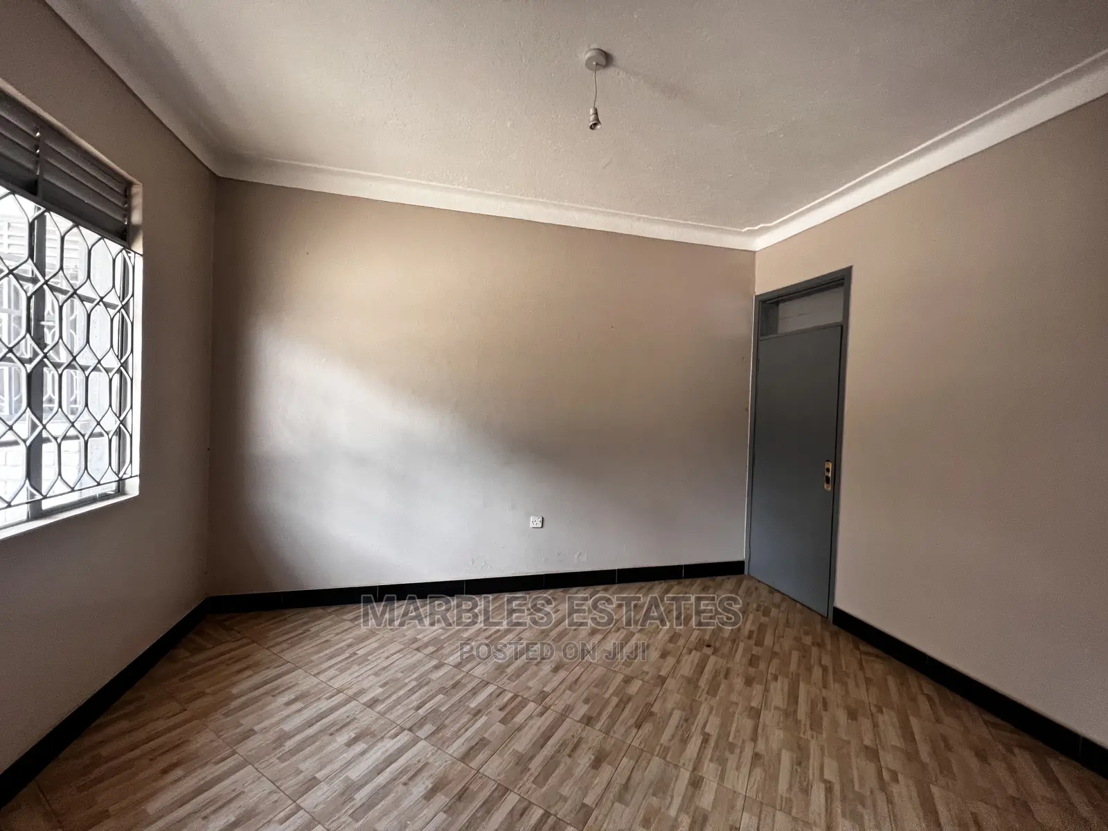 5bdrm Bungalow in Ntinda, Central Division for sale