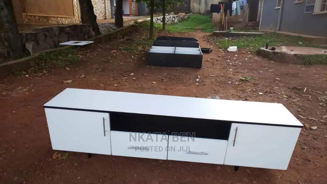 White Tv Stand 5 Feet
