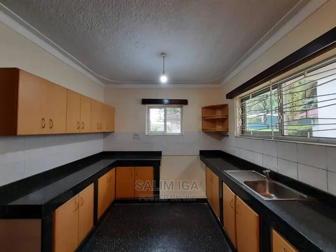 4bdrm Duplex in Kololo Property, Nakawa for rent