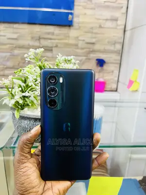 Motorola Edge+ 5G UW (2022) 512 GB Blue