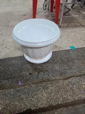 Plastic Flower Pot