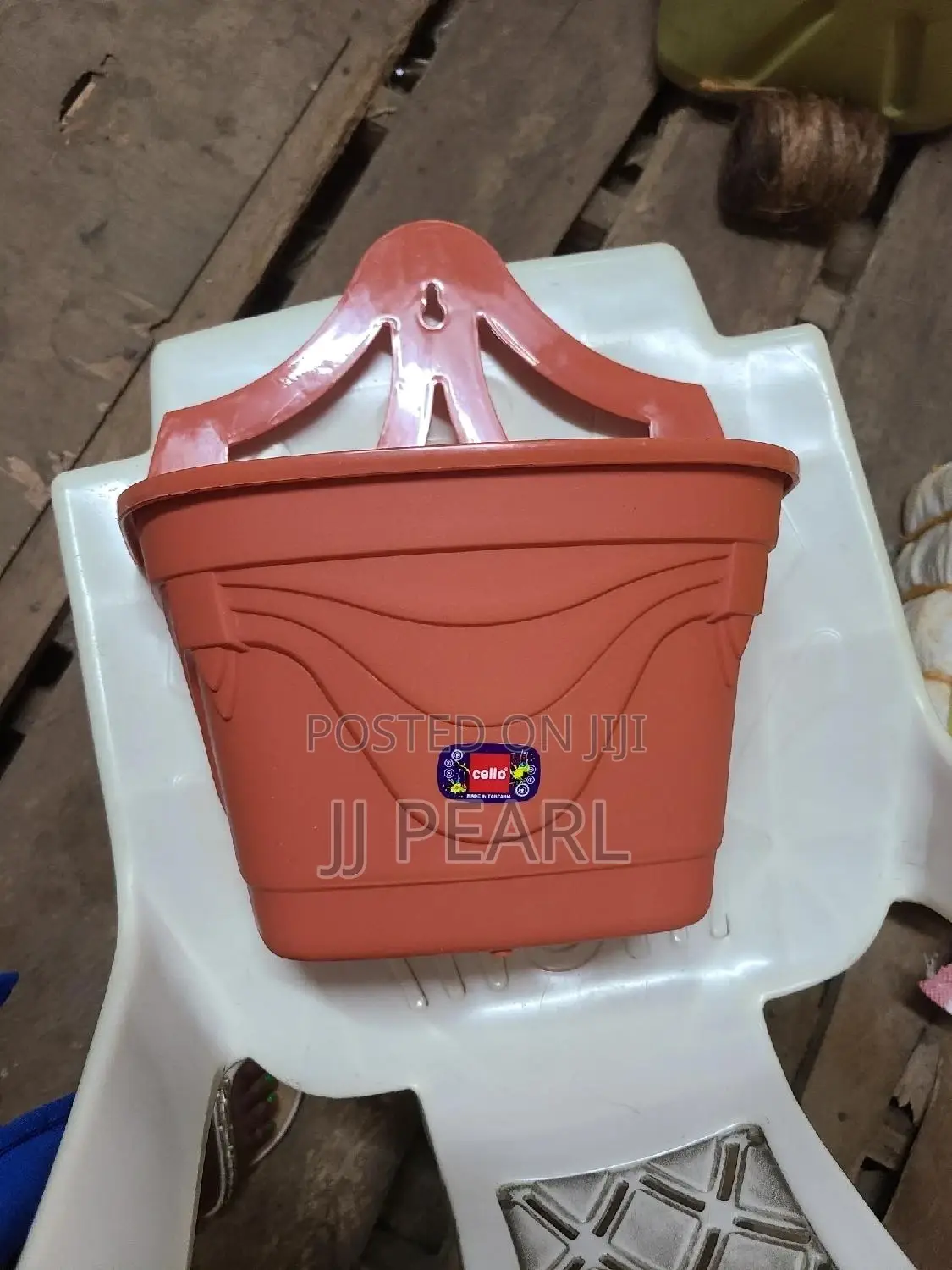 Wall Hanging Flower Pot