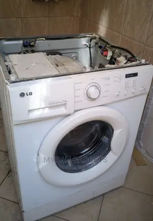Photo - Tutored Best Washing Machines Technician