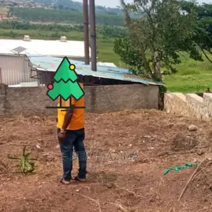 Very Prime Plot on Quicksale in Nsangi Maya Near Tarmac