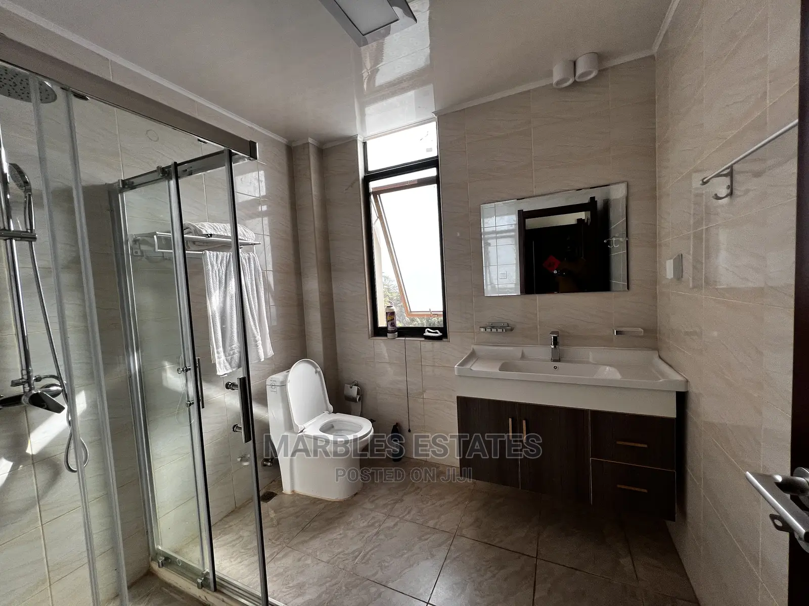 Furnished 4bdrm Apartment in Naguru, Central Division for rent