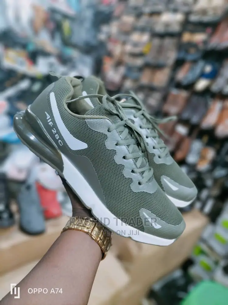 Sports Shoes