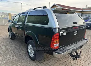Toyota Hilux 2.5 D-4D SRX 2009 Black
