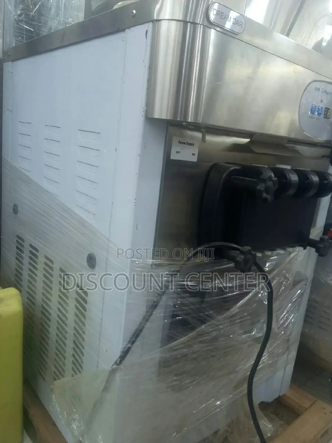 Ice Cream Machine