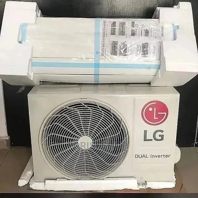 LG 12000 Btu/Hr Air Conditioners