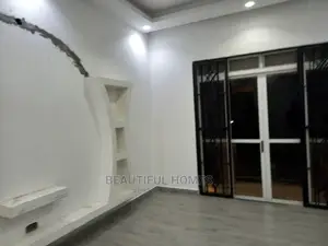 Furnished 6bdrm House in Kira for sale
