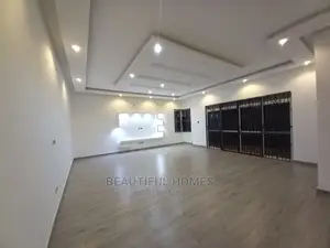 Furnished 6bdrm House in Kira for sale