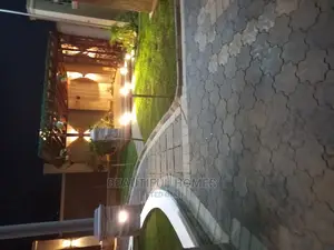 Furnished 6bdrm Mansion in Kira for sale