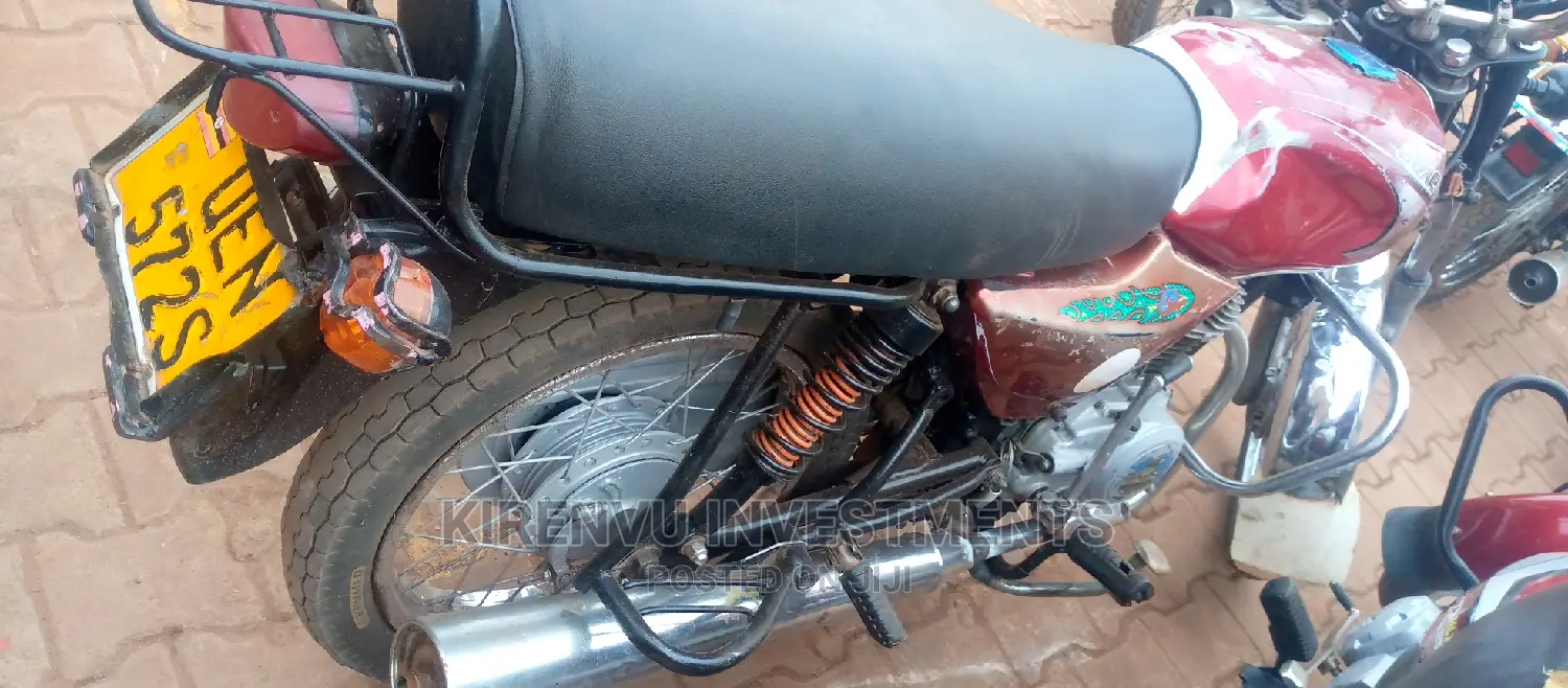Bajaj Boxer 2016 Red