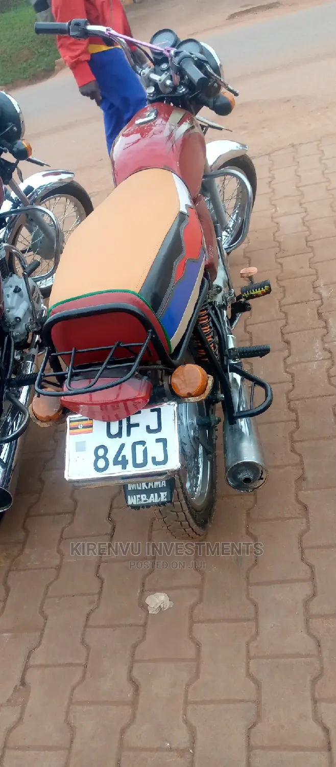 Bajaj Boxer BM100KS 2018 Red
